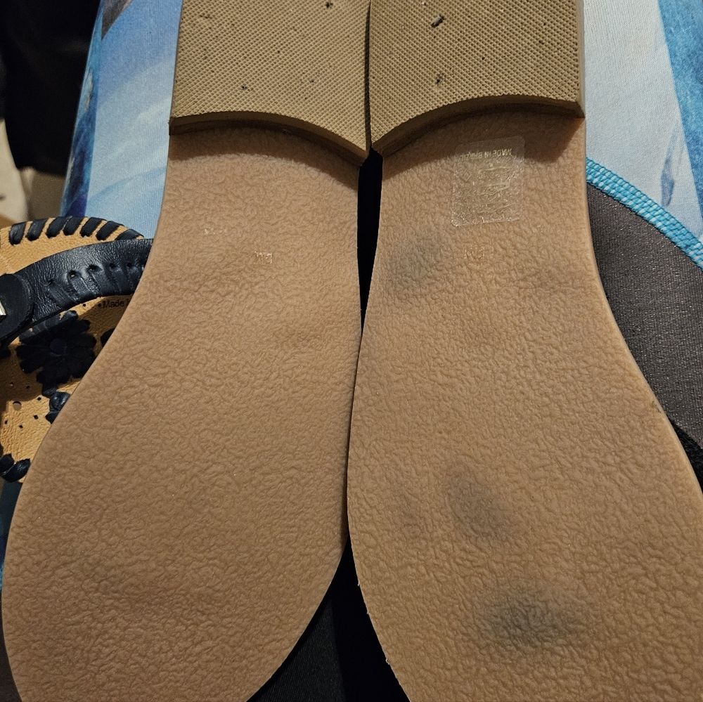 Jack Rogers Black Leather Sandals - Picture 5 of 6